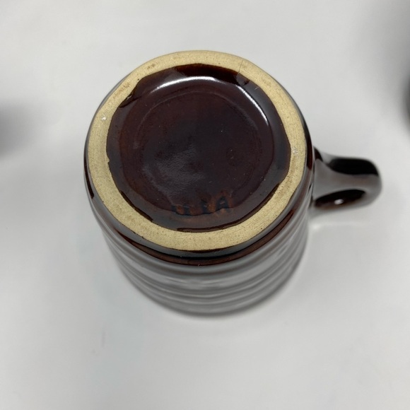 Set of 6 Vintage USA Brown Stoneware Square Handle Embossed Glazed Coffee Mugs - Picture 4 of 8